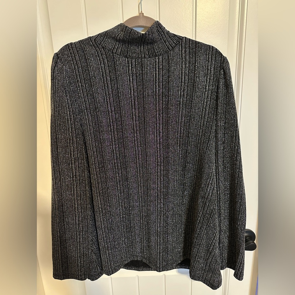 🆕 Grace glittery top